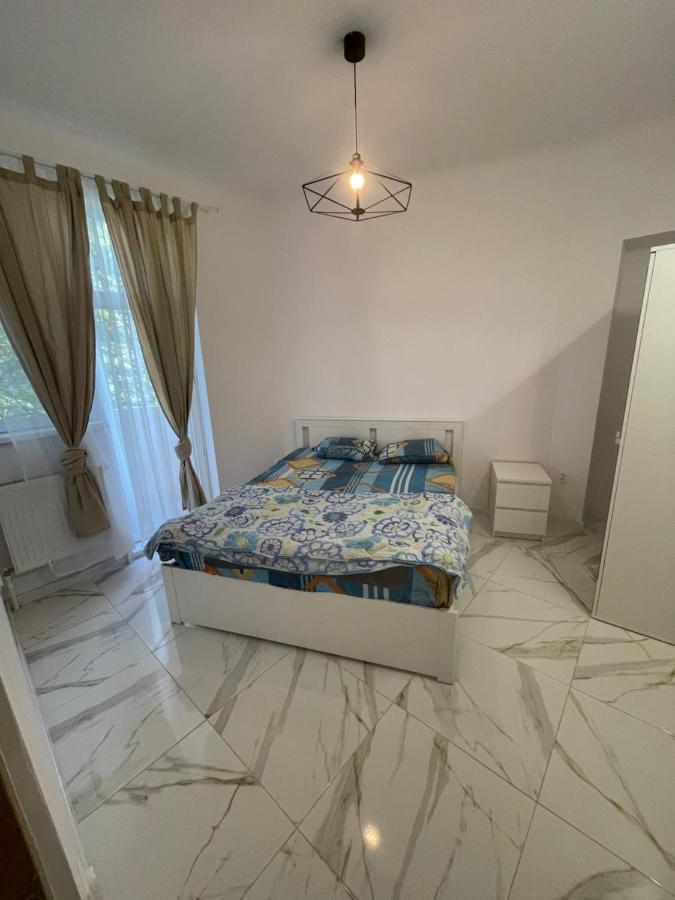 3 Rooms Apartament In The City Center Of Bucharest Bucareste Exterior foto